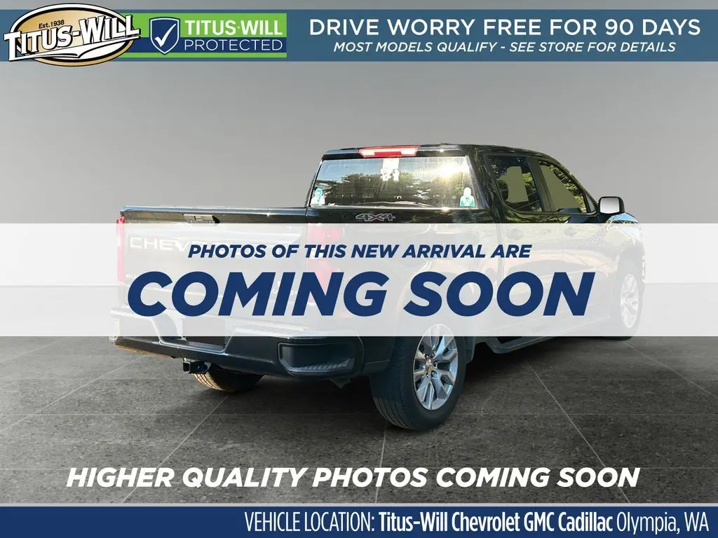 2022 Chevrolet Silverado 1500 Custom photo 2