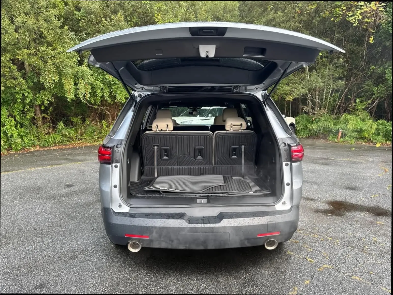 2023 Chevrolet Traverse LS photo 32