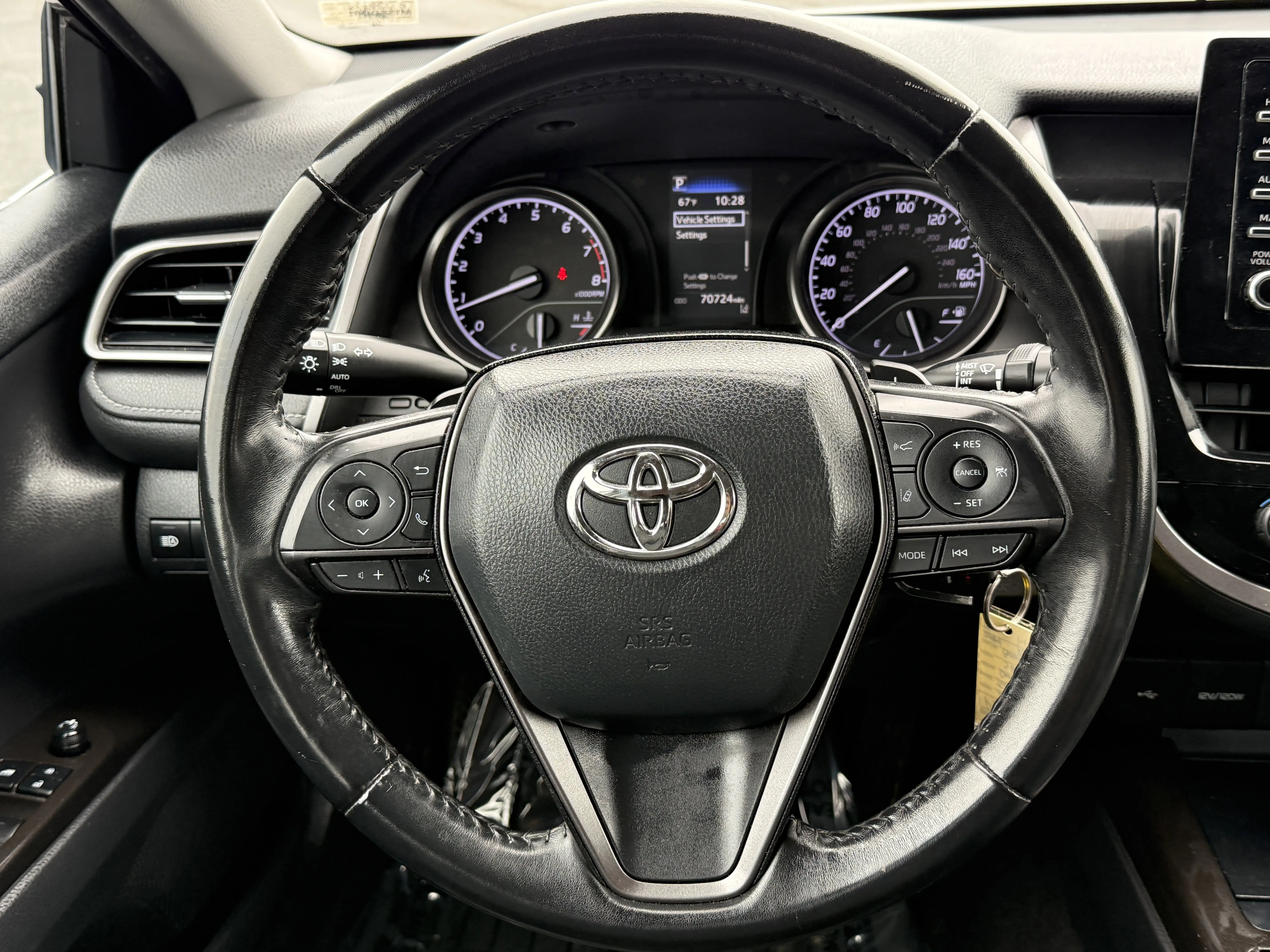 2021 Toyota Camry SE photo 20