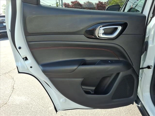 2025 Jeep Compass Trailhawk - Photo 25