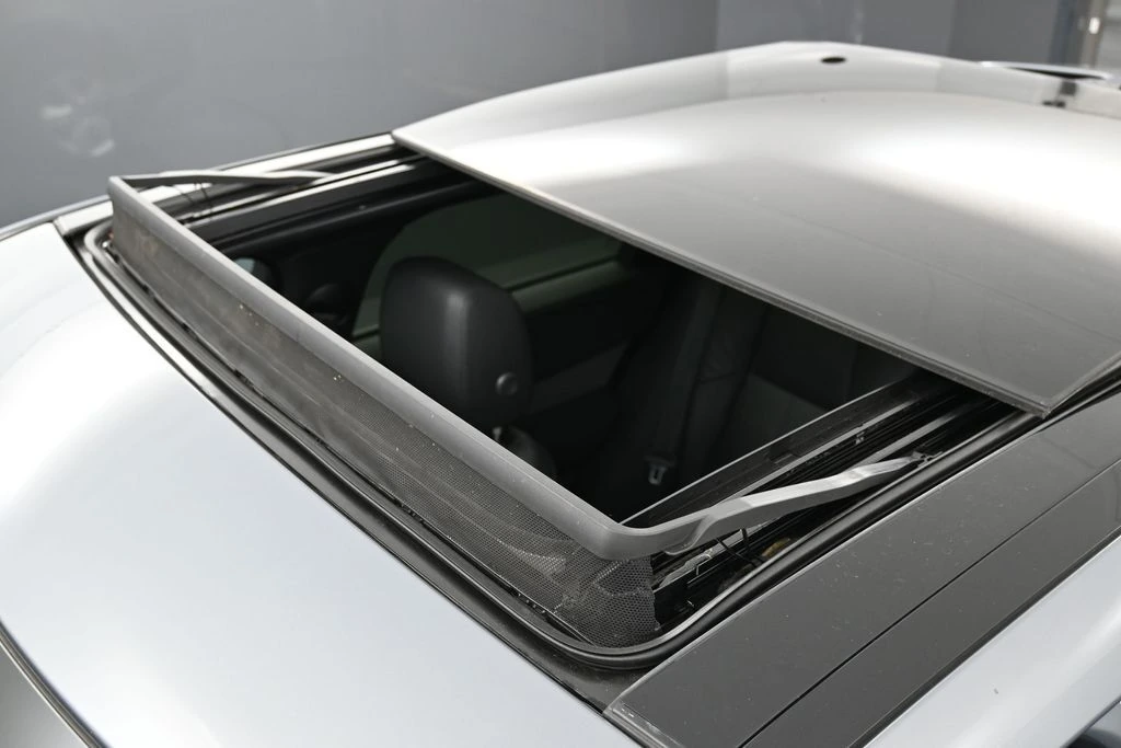 2025 Land Rover Range Rover Velar S - Photo 12
