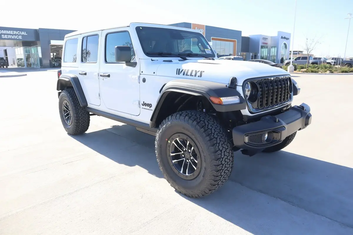 2026 Jeep Wrangler 4-Door Willys's photo