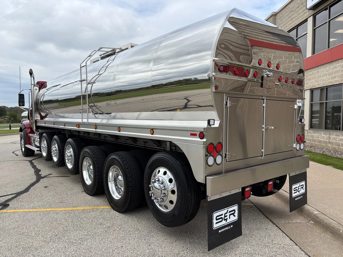 2027 Western Star 49X — photo 7
