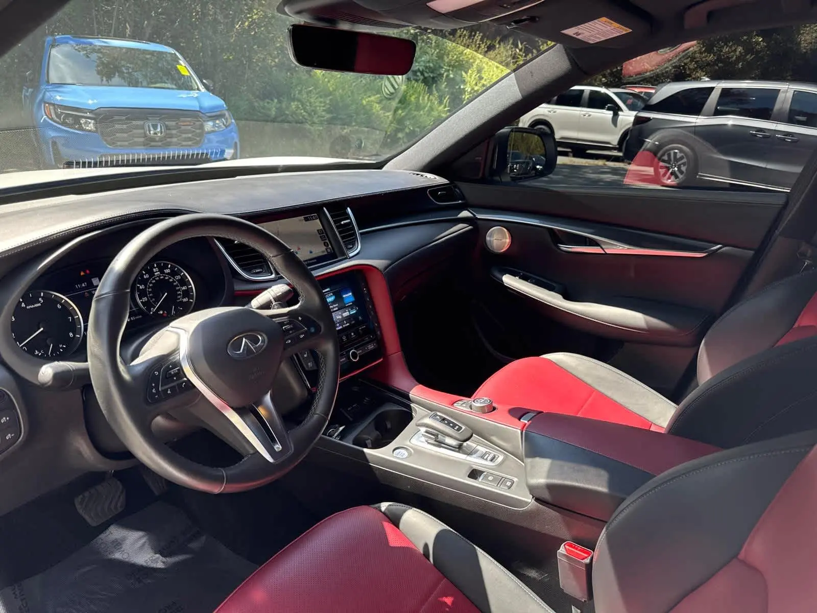 2024 Infiniti QX50 SPORT photo 12