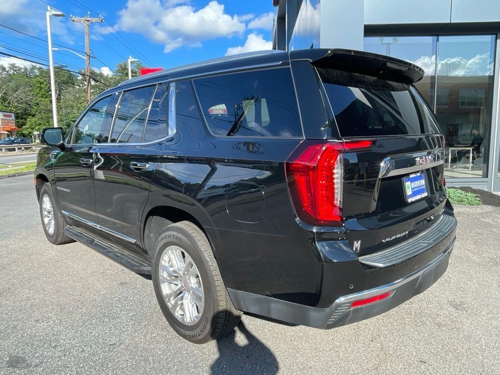 2022 GMC Yukon SLT - Photo 7