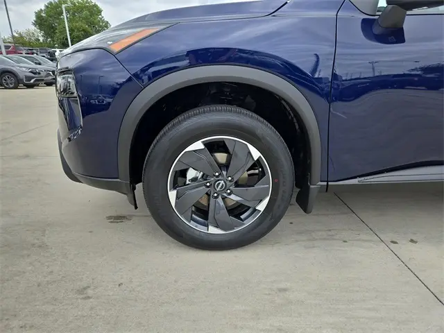 2026 Nissan Rogue SV photo 30