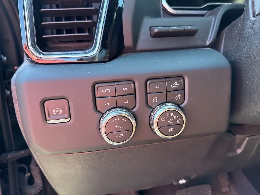 2024 Gmc Sierra HD Denali Ultimate photo 16