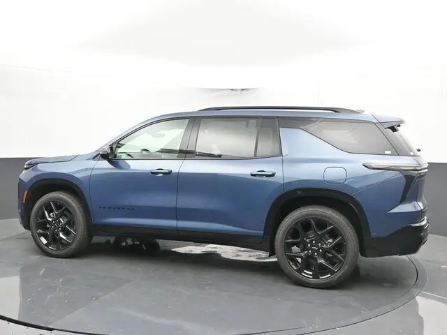 2026 Chevrolet Traverse RS photo 3