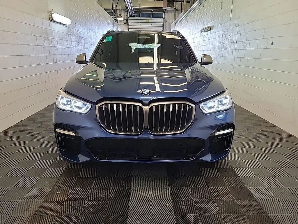 2023 Bmw X5 M50i photo 2