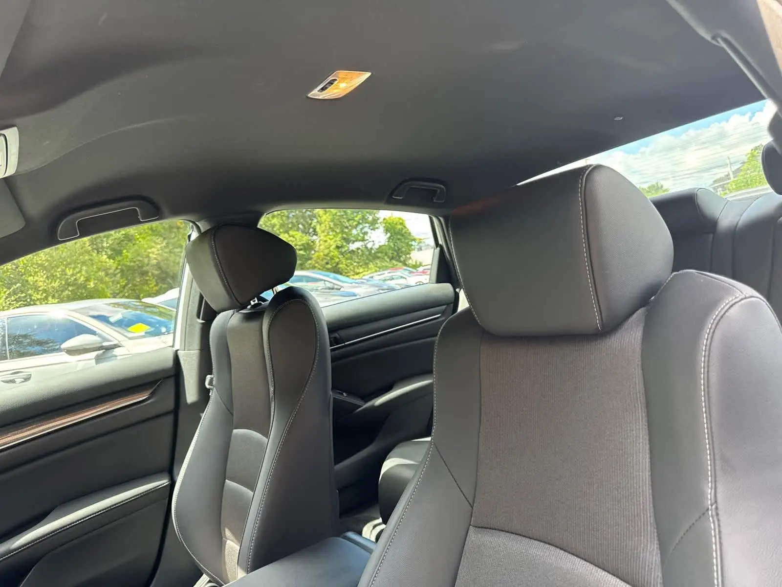 2022 Honda Accord Sport photo 13
