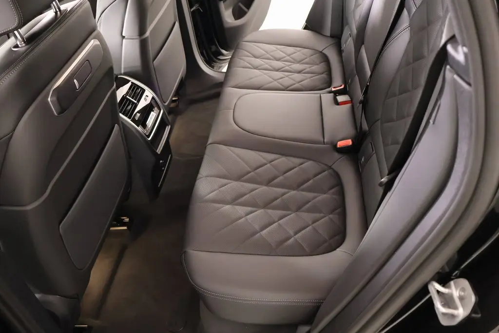 2026 Bmw X6 xDrive40i photo 11