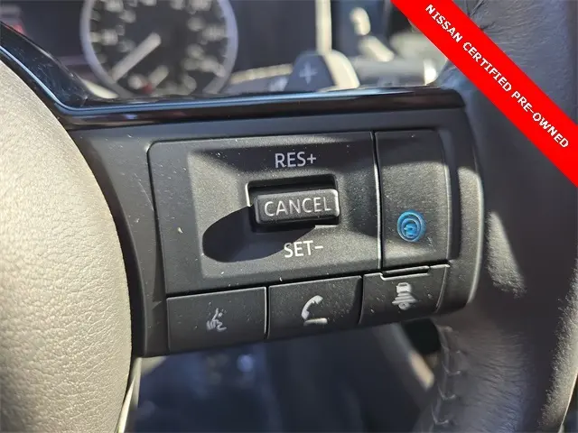 2023 Nissan Rogue SL photo 15