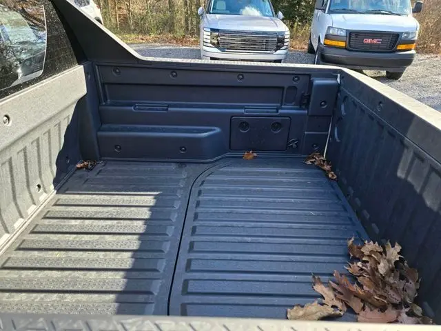 2026 Hyundai Santa Cruz SE photo 4