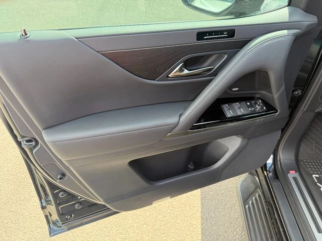 2026 Lexus LX 600 Luxury - Photo 13