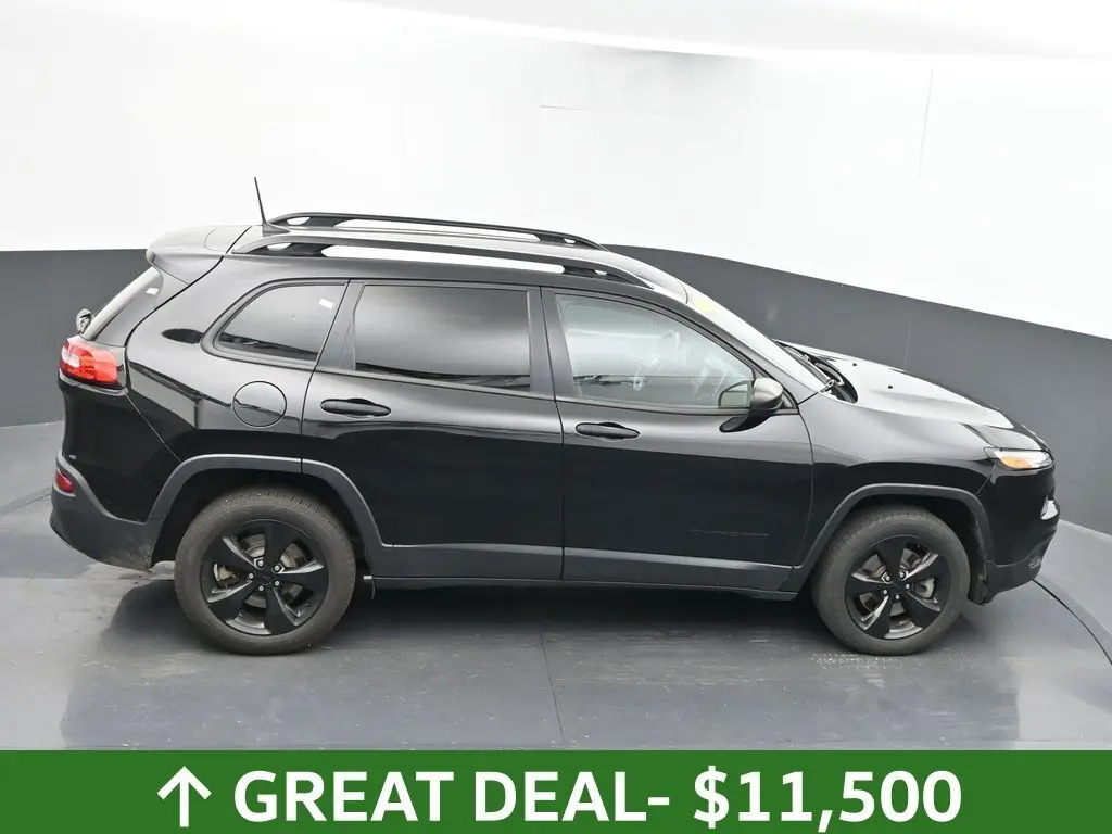 2017 Jeep Cherokee Altitude photo 31