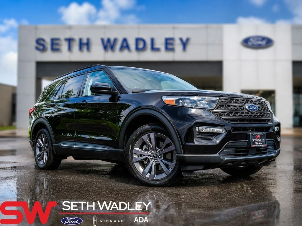 2022 Ford Explorer XLT RWD's photo