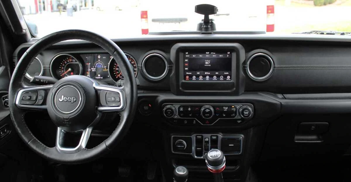 2018 Jeep All-New Wrangler Unlimited Sahara - Photo 23