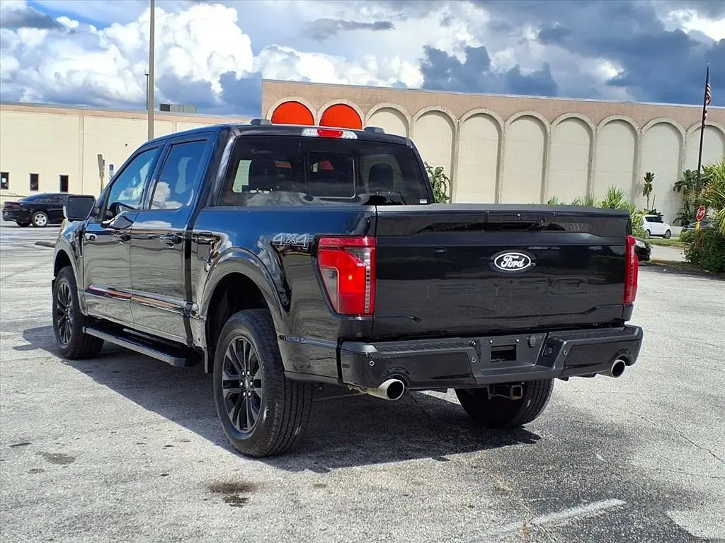 2024 Ford F-150 XLT photo 5