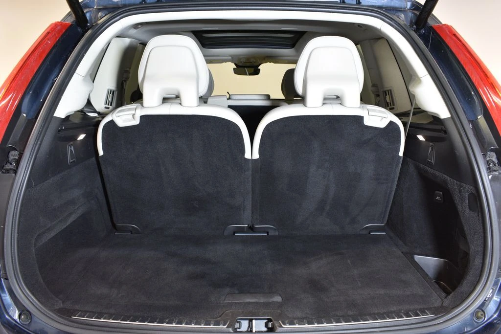 2023 Volvo XC90 Core - Photo 27