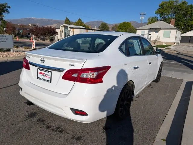 2018 Nissan Sentra S photo 3