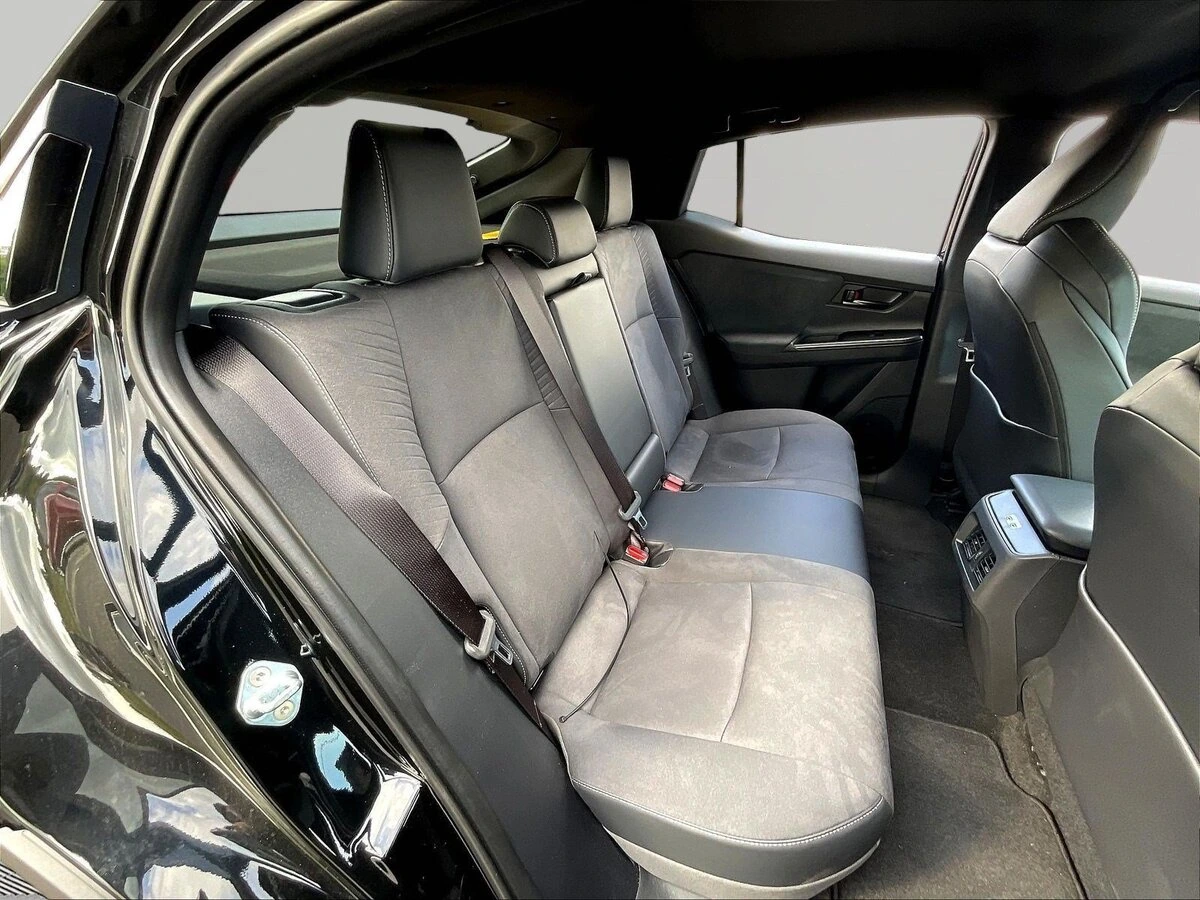 2026 Toyota C-HR XSE - Photo 19