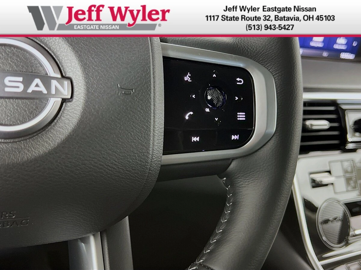 2026 Nissan Armada SV - Photo 14