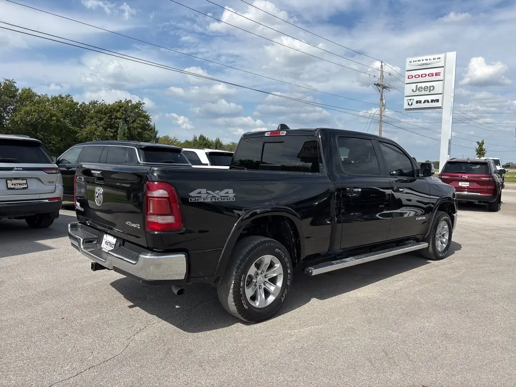 2022 Ram 1500 Laramie photo 2