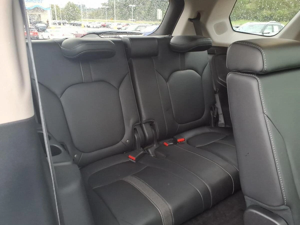 2023 Honda Pilot Touring - Photo 22