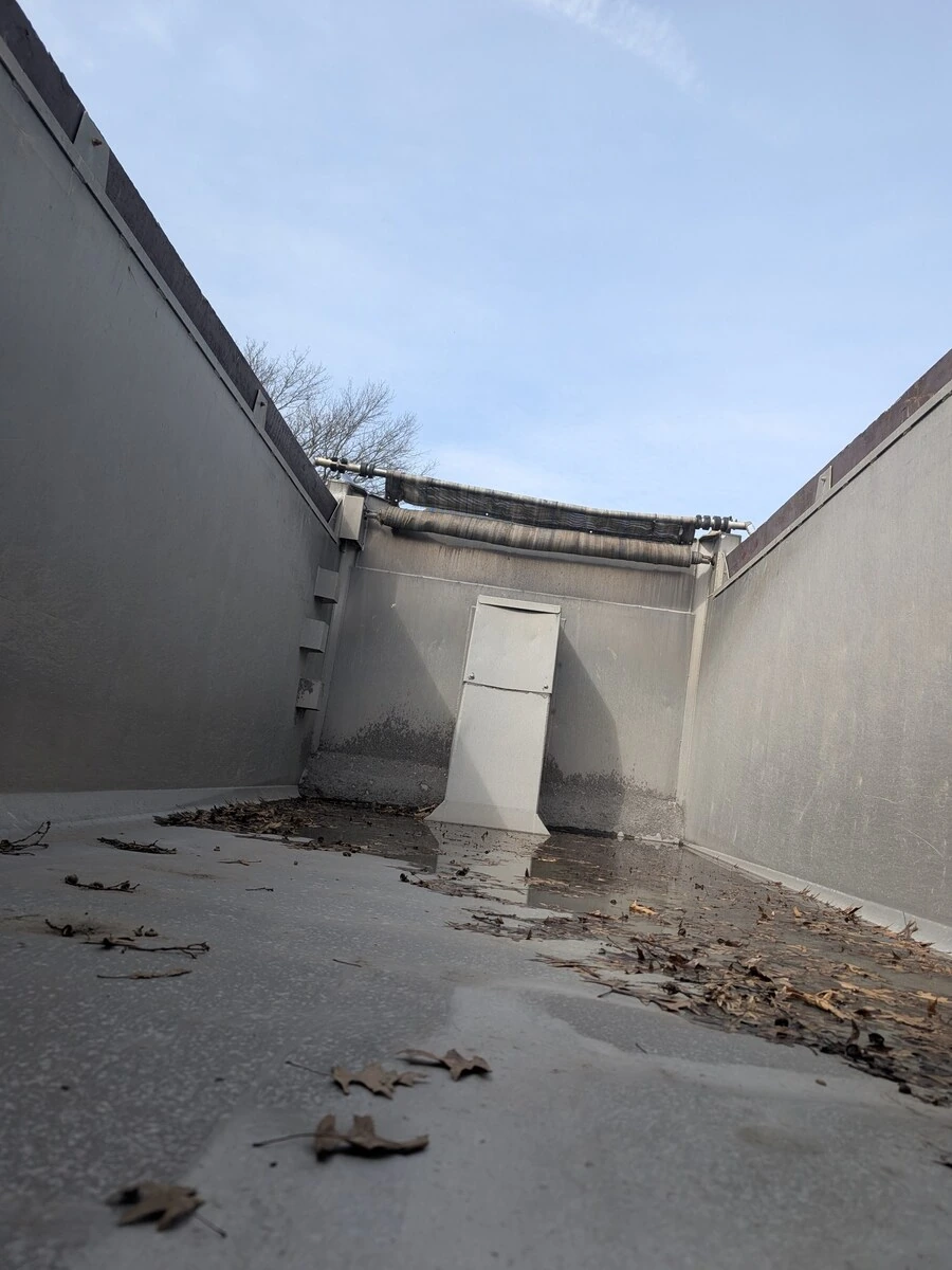 2019 International HX - image 38