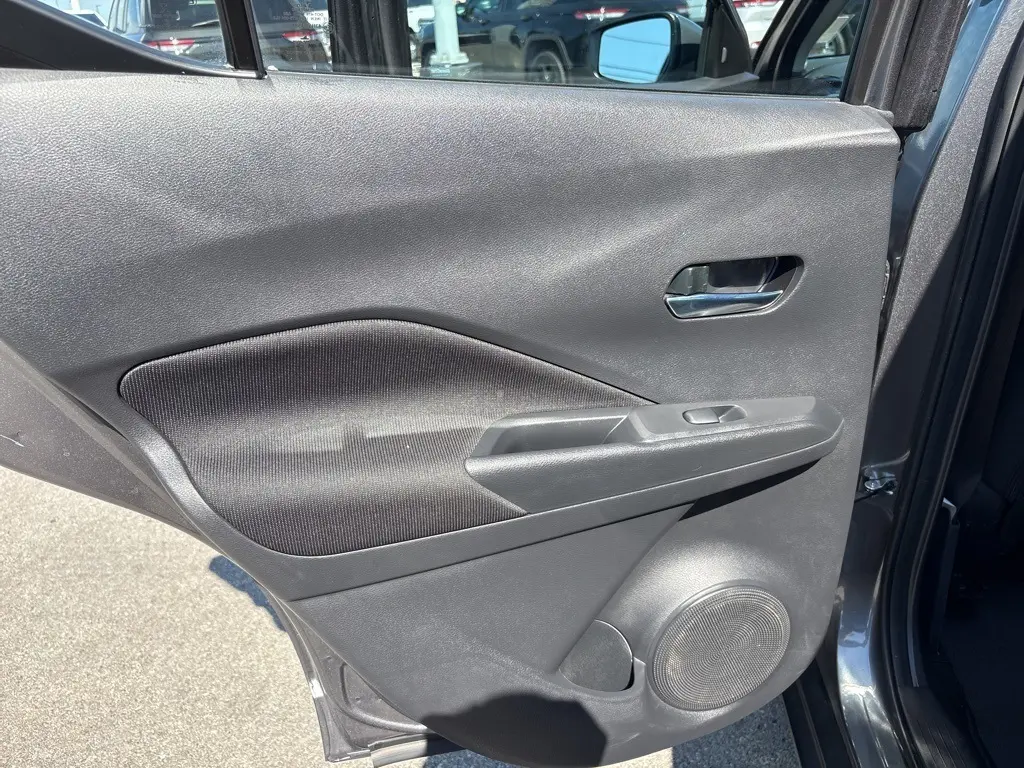 2022 Nissan Kicks SV photo 20