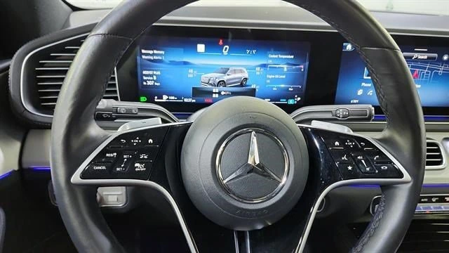 2026 Mercedes-Benz GLS 20