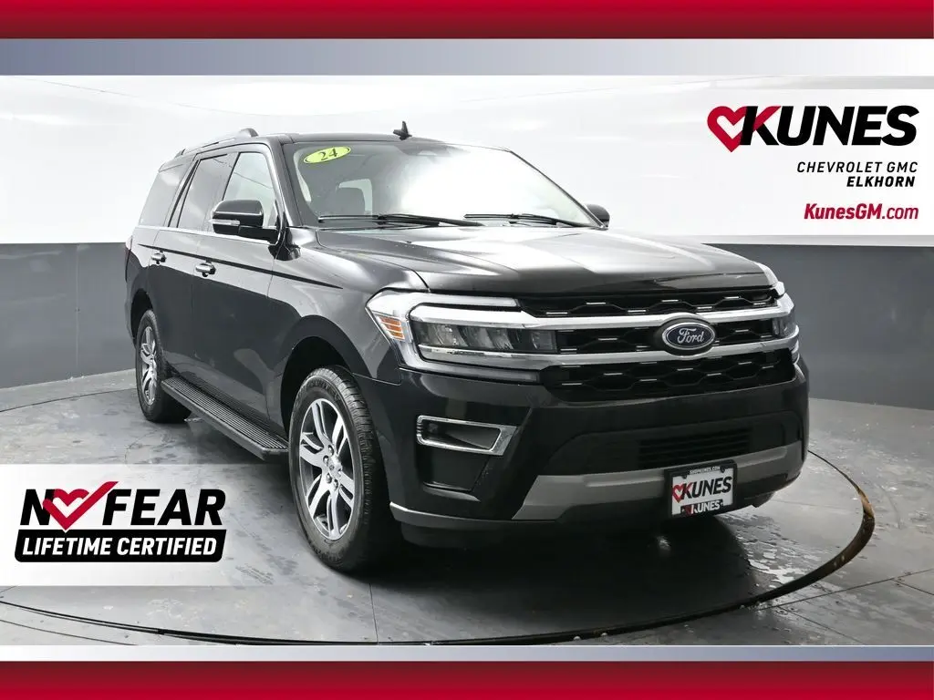 2024 Ford Expedition Limited's photo