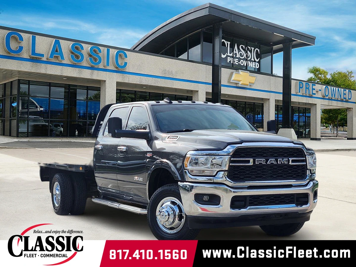 2022 RAM 3500 Tradesman's photo