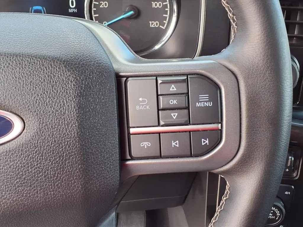 2023 Ford F-150 XLT photo 31