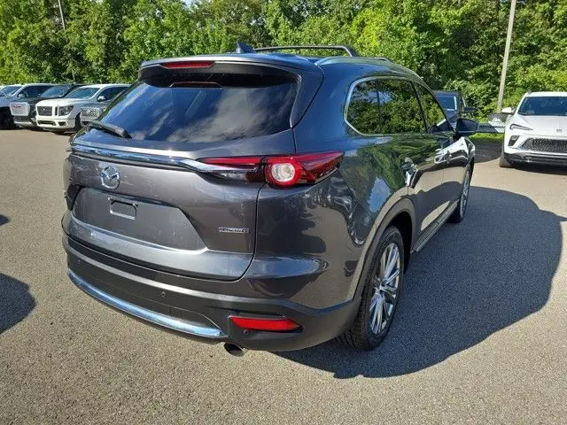 2021 Mazda CX-9 Signature photo 5