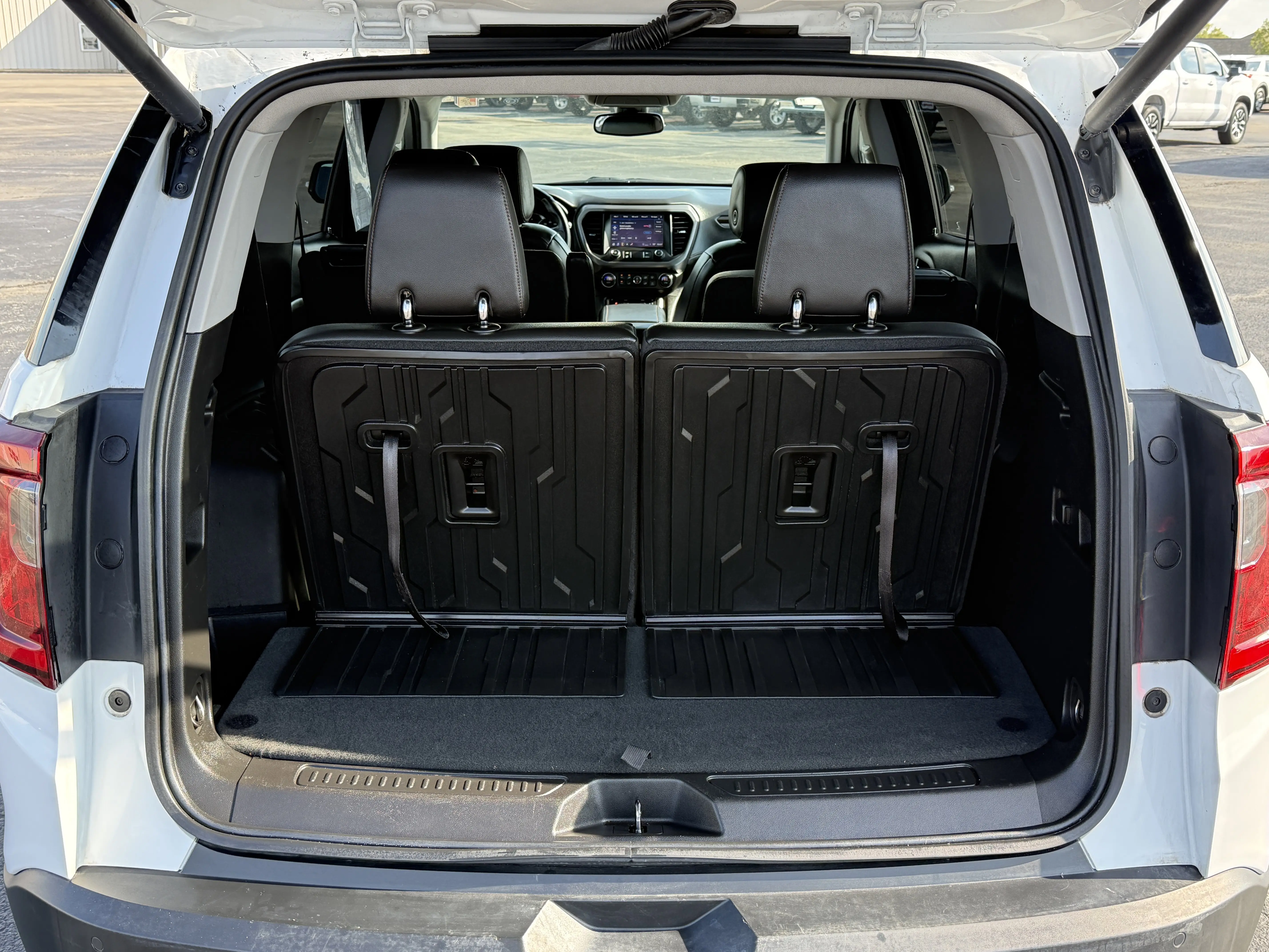 2023 Gmc Acadia AT4 photo 17