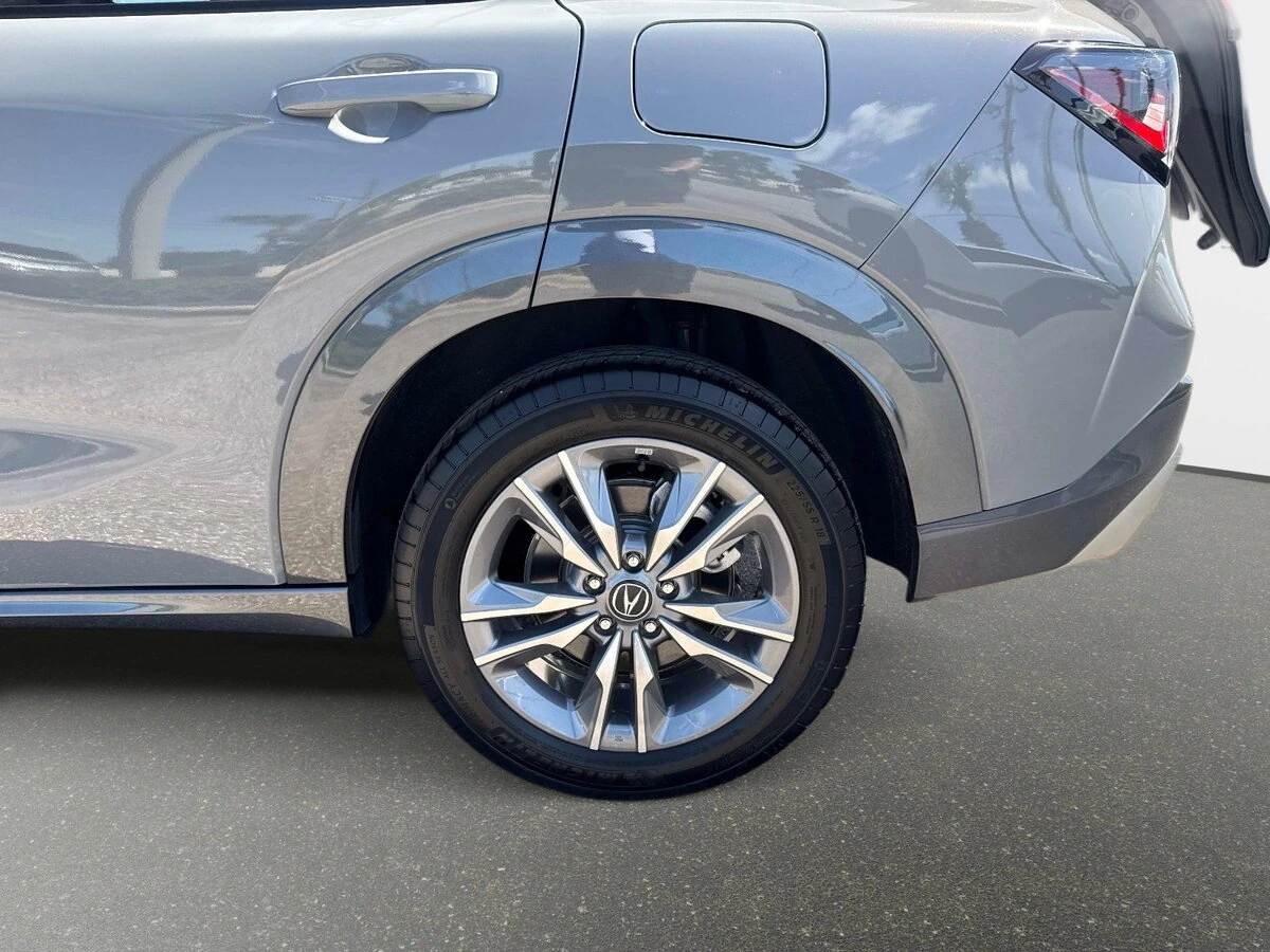 2025 Acura ADX Base - Photo 10