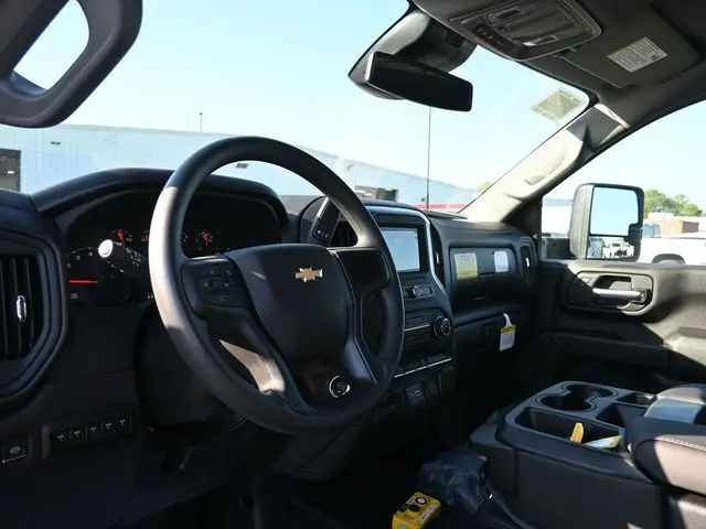 2025 Chevrolet Silverado 3500HD Work Truck photo 15