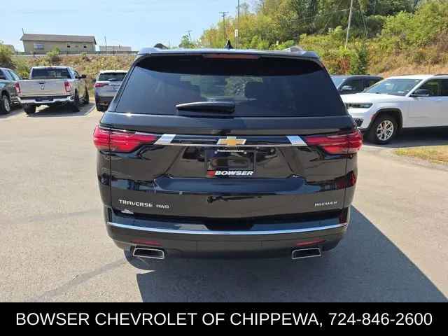 2023 Chevrolet Traverse Premier photo 4