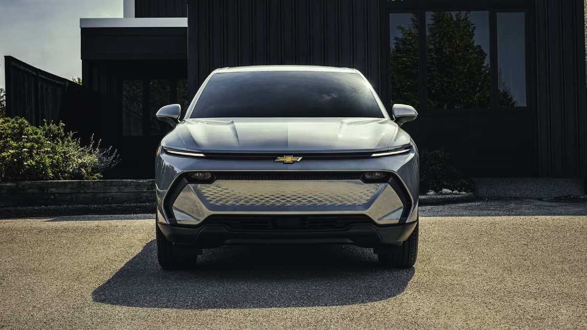 2026 Chevy Equinox EV Exterior Front Fascia