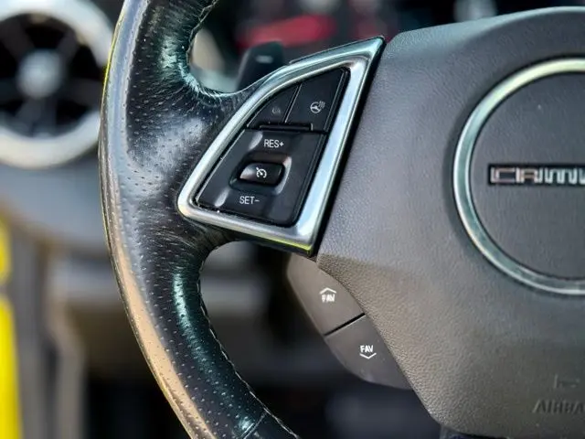 2017 Chevrolet Camaro 2LT RS photo 18