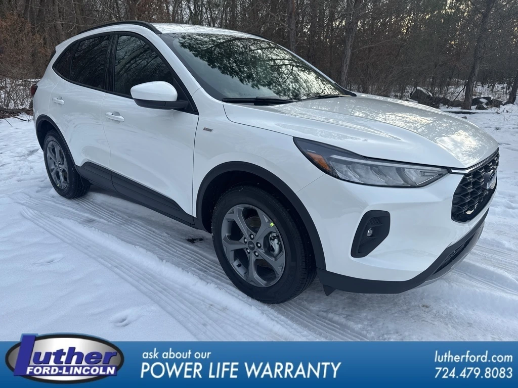 2026 Ford Escape ST-Line Select's photo