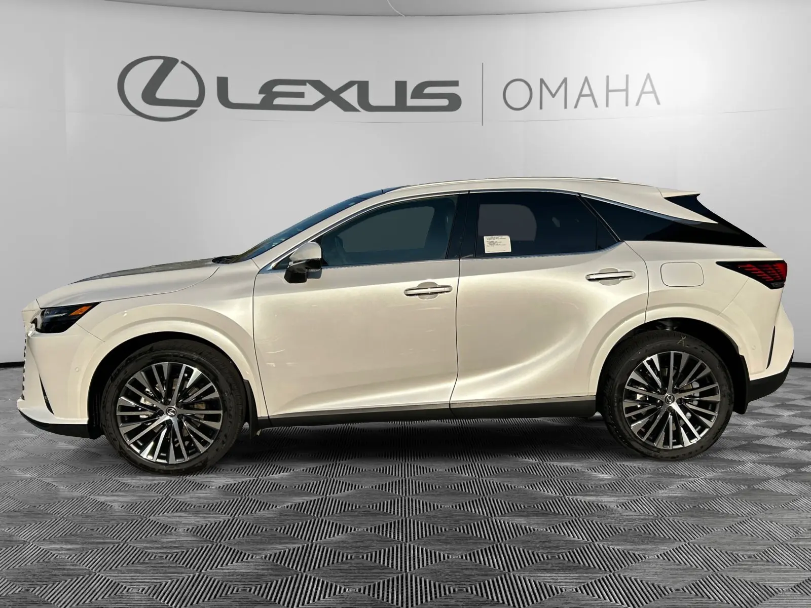 2025 Lexus RX 350 Premium AWD photo 2