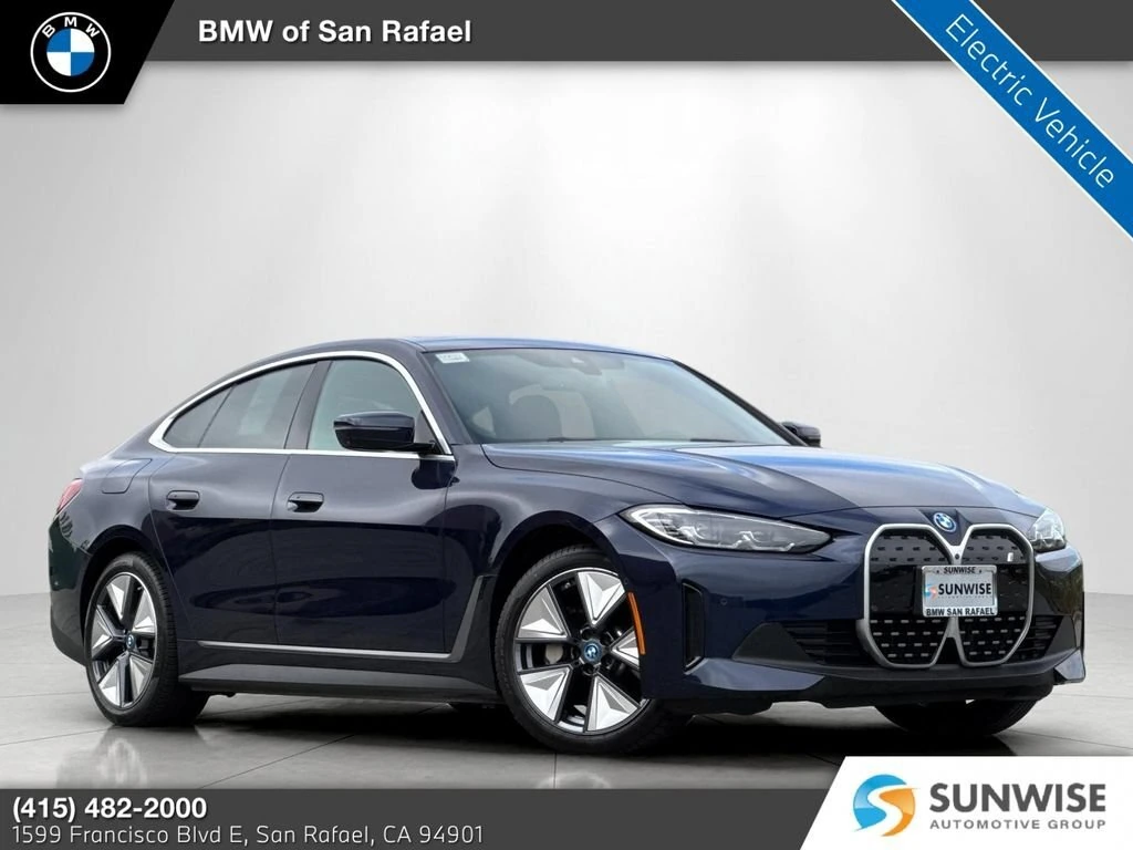 2023 BMW i4 eDrive35's photo