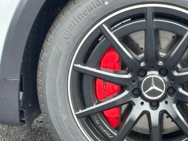 2026 Mercedes-Benz GLB AMG GLB 35 - Photo 9
