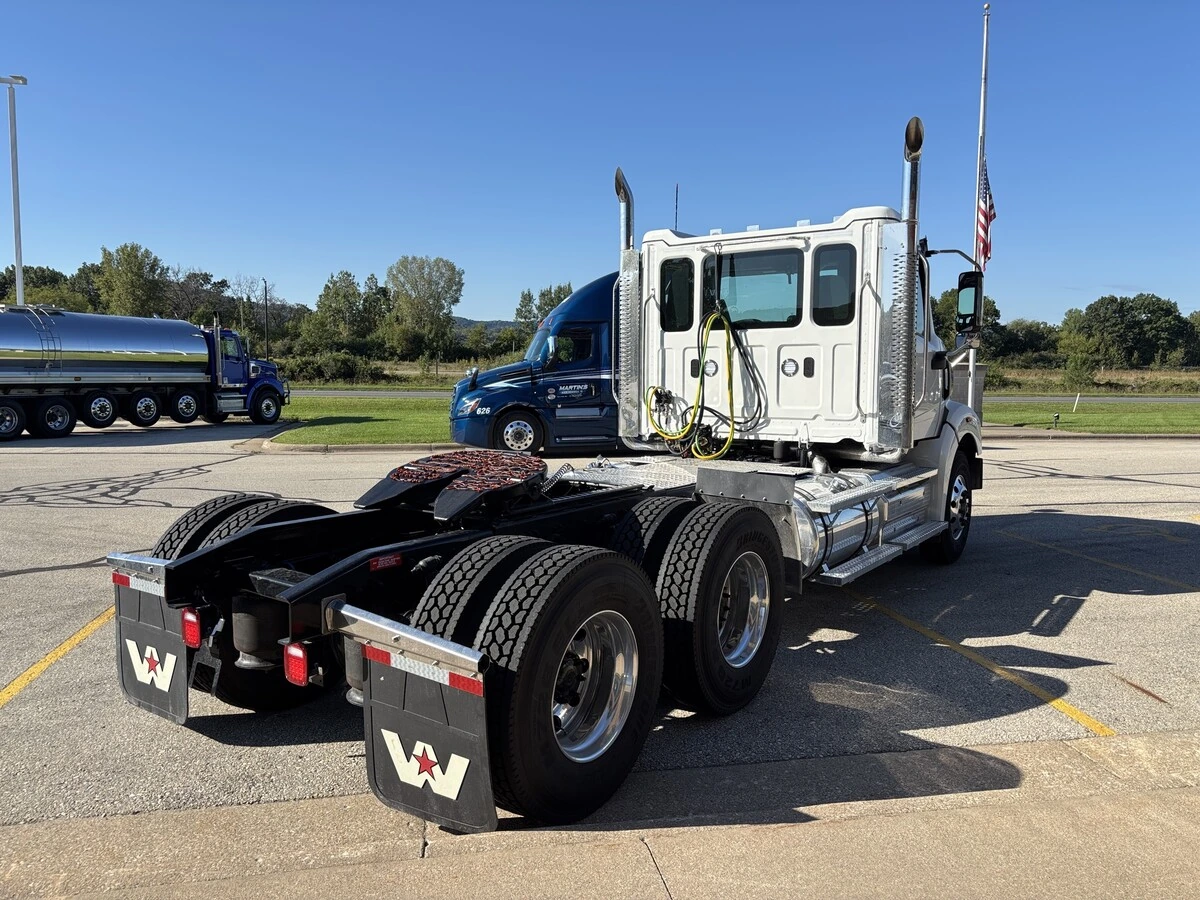 2027 Western Star 49X — photo 5