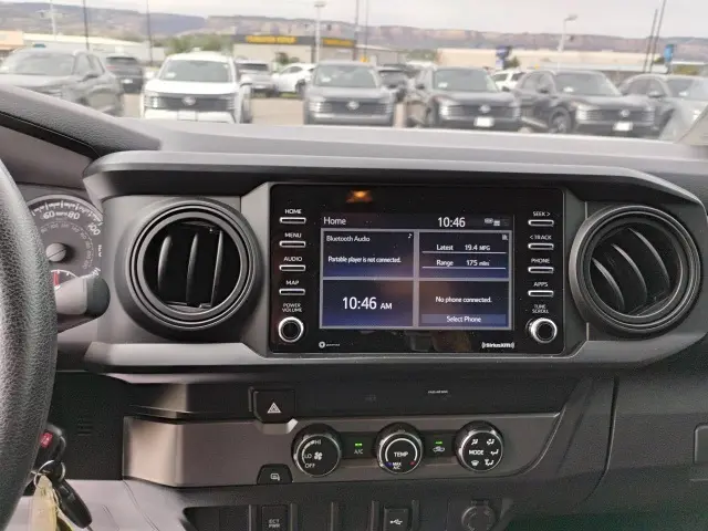 2020 Toyota Tacoma SR5 photo 15