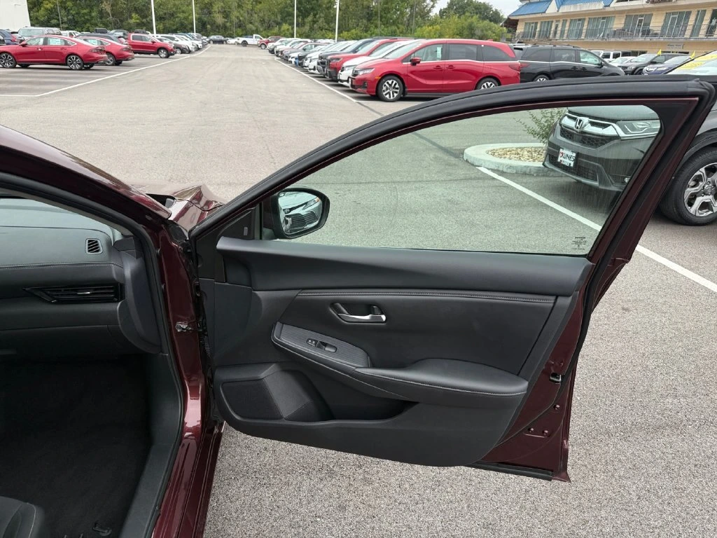2024 Nissan Sentra SV - Photo 29