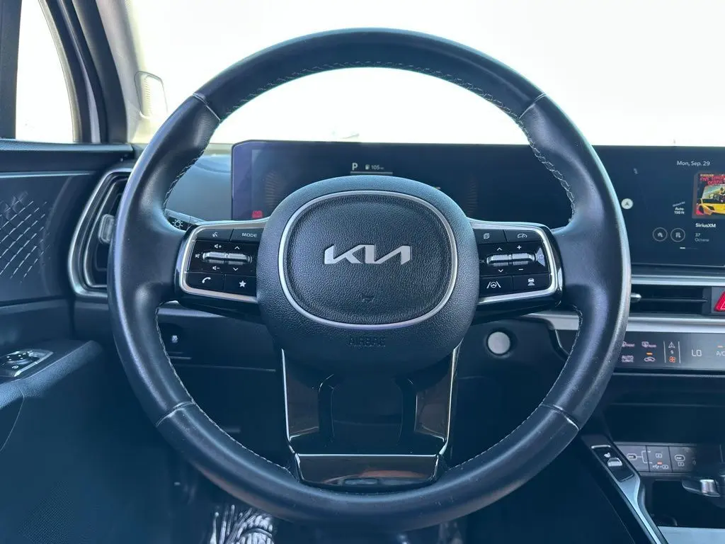 2024 Kia Sorento S photo 20