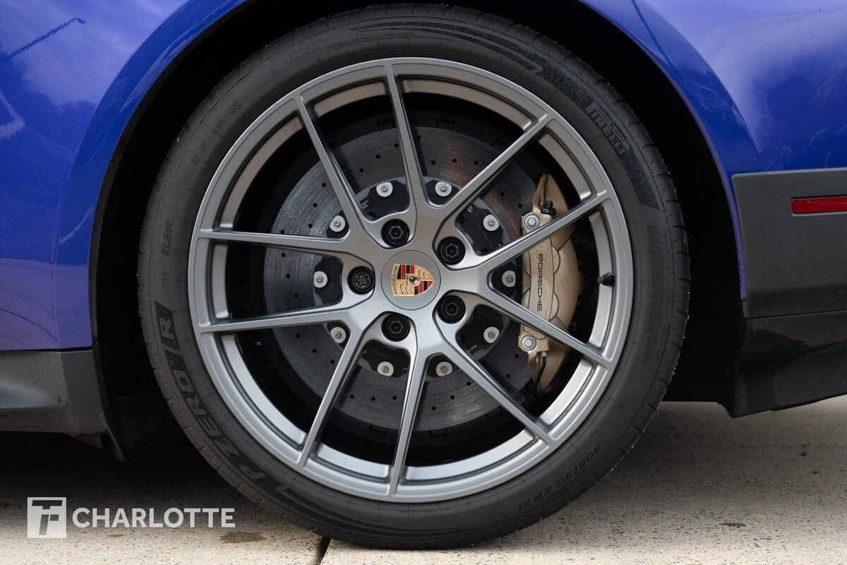 2025 Porsche Taycan Turbo GT with Weissach Package - Photo 13